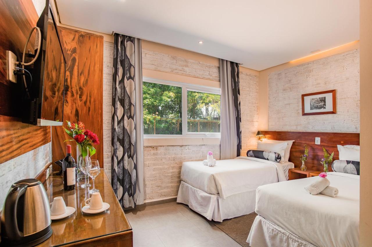Quarto Standard com 2 Camas de Solteiro